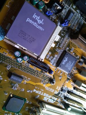 Intel Pentium 120MHz