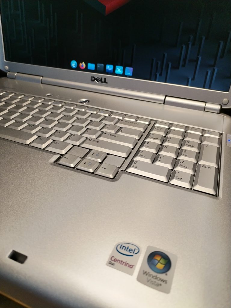 Dell Inspiron 1720