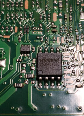 Winbond 25Q64FVSIG